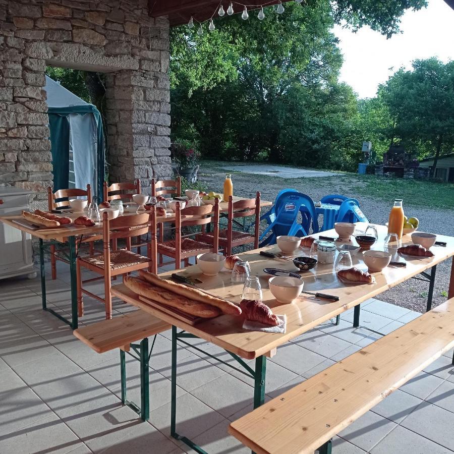 Limogne-en-Quercy Camping Le Bel Air Tente Insolite Sibley'S 4 Personnes-Le Romarin מראה חיצוני תמונה